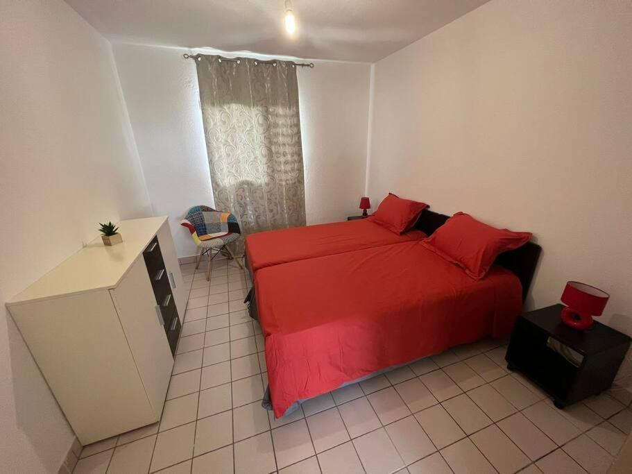 Appartement F4 Petit Bourg Exterior foto