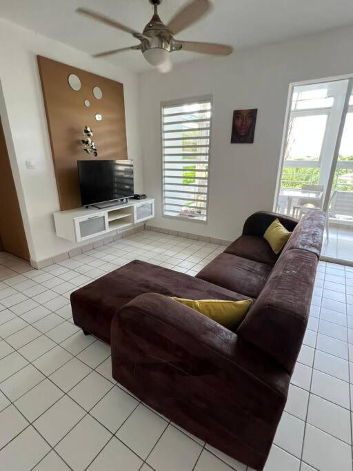 Appartement F4 Petit Bourg Exterior foto