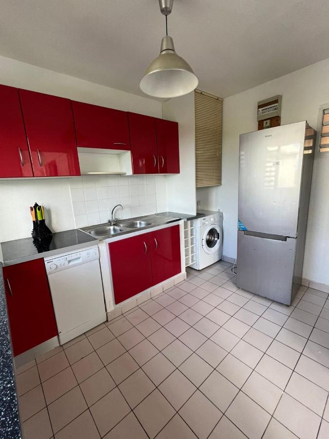 Appartement F4 Petit Bourg Exterior foto